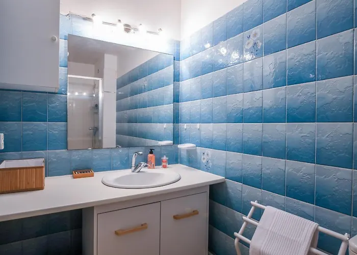 Arena / à 2min / Parking Privé / Terrasse Apartamento *