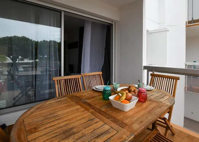 Arena / à 2min / Parking Privé / Terrasse